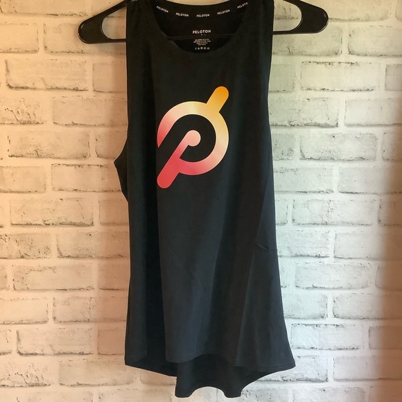 PELOTON Women’s Small Level-Up Twist Tank Top - Picture 4 of 6